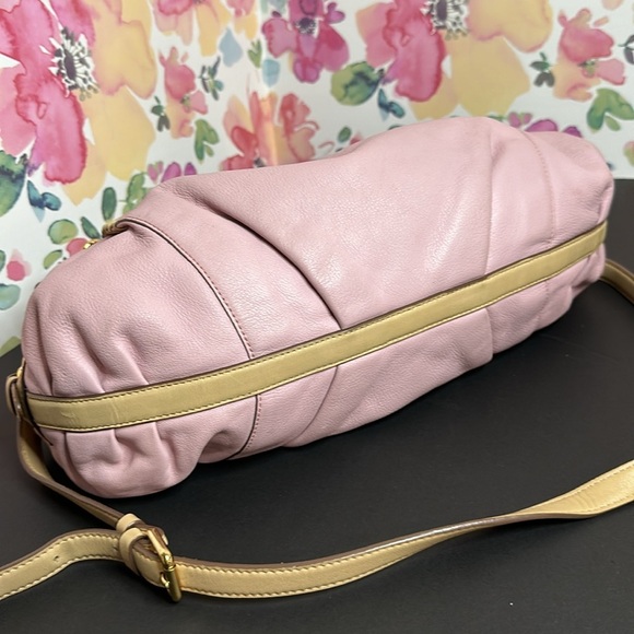 💯Authentic MCM Leather Two-way Handbag🍀 - Picture 12 of 17